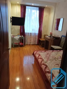Продам 3 комнатную квартиру в центре города Выборга